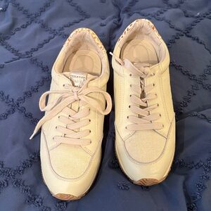 Birdies Roadrunner Retro Sneakers Beige Gold Cheetah Detail Size 9